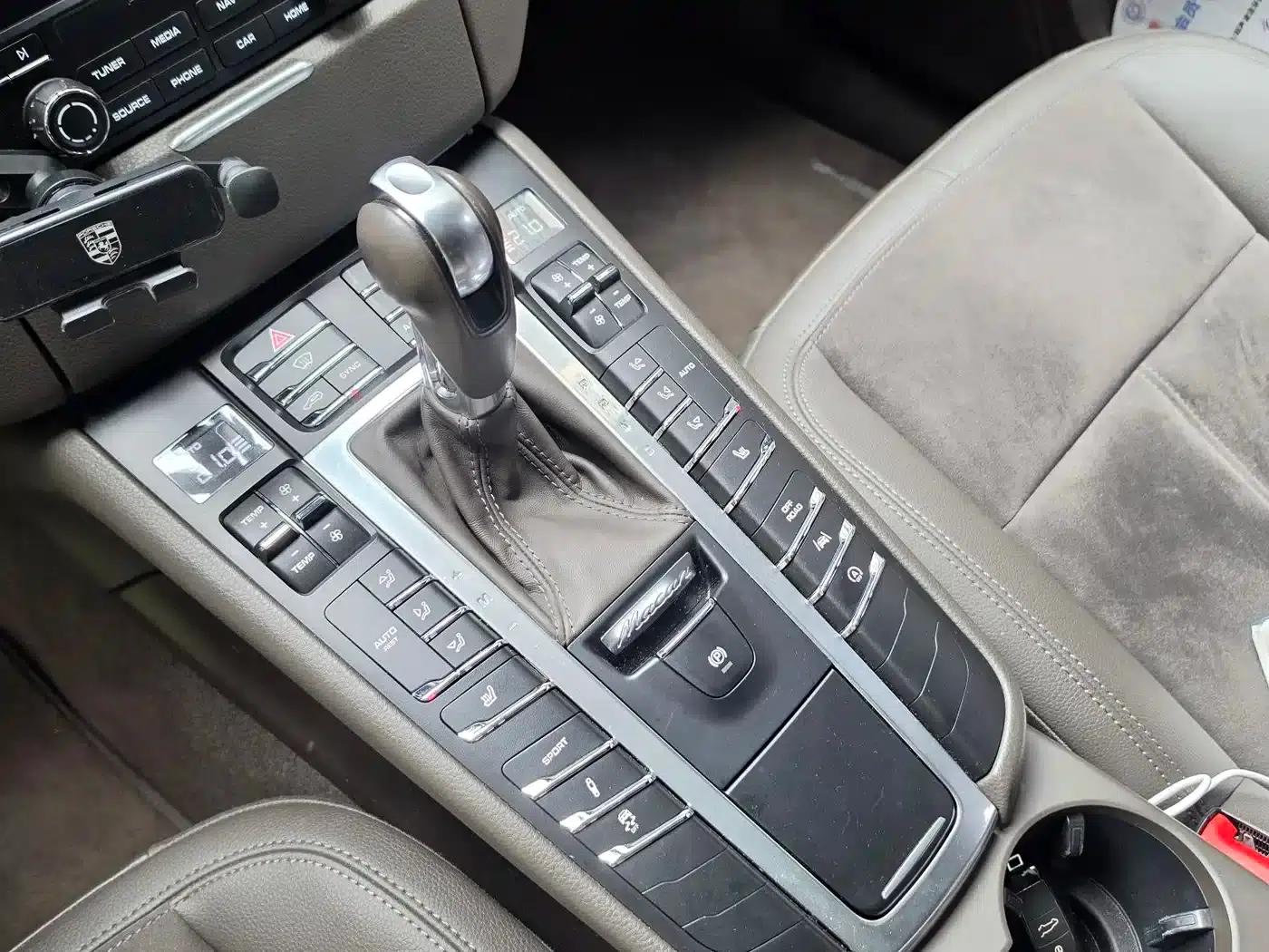 2017 Macan 2.0T — миниатюра 7