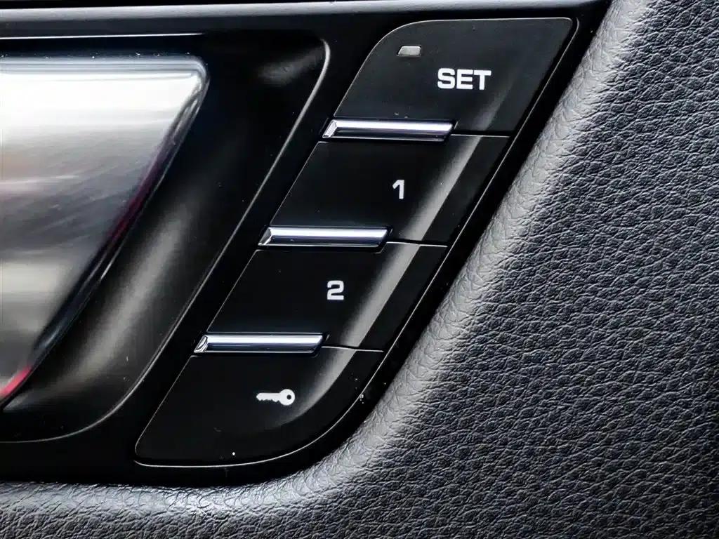 2024 Macan 2.0T — миниатюра 21