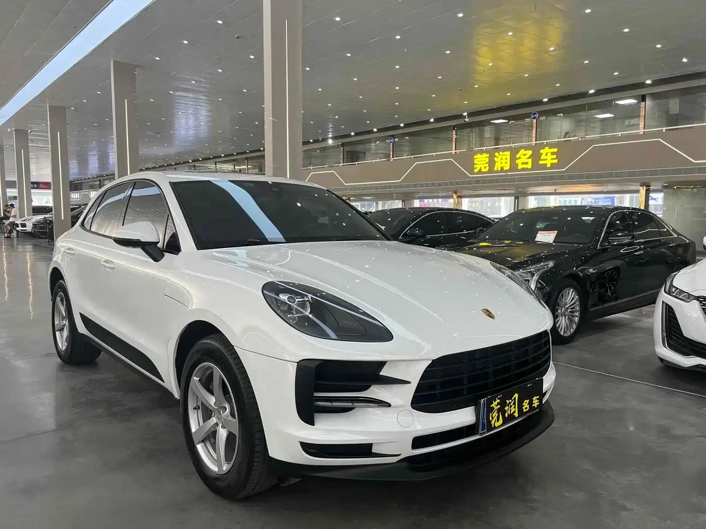 2018 Macan 2.0T — миниатюра 2