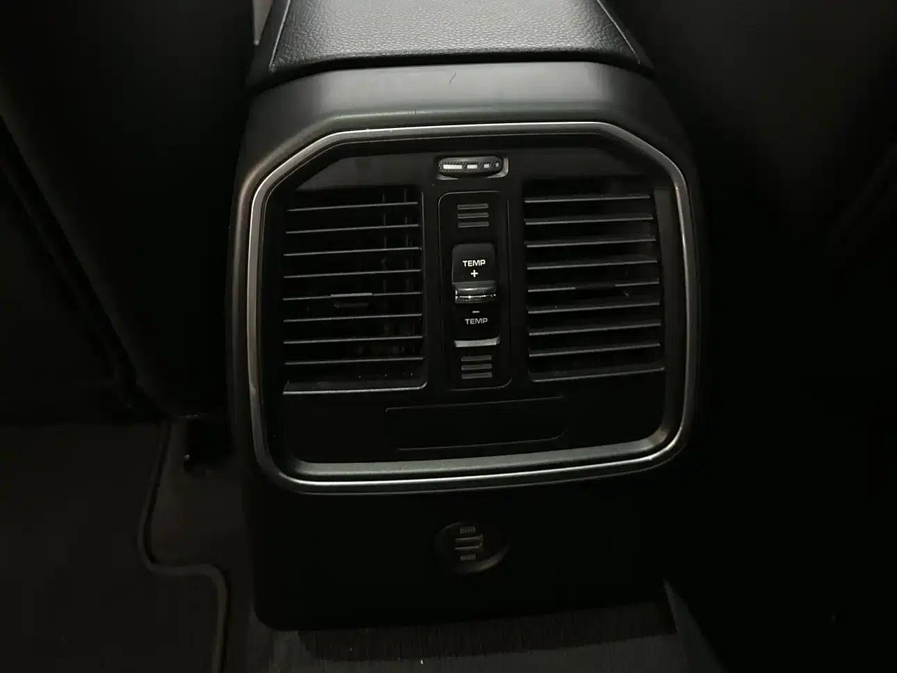 2018 Macan 2.0T — миниатюра 15
