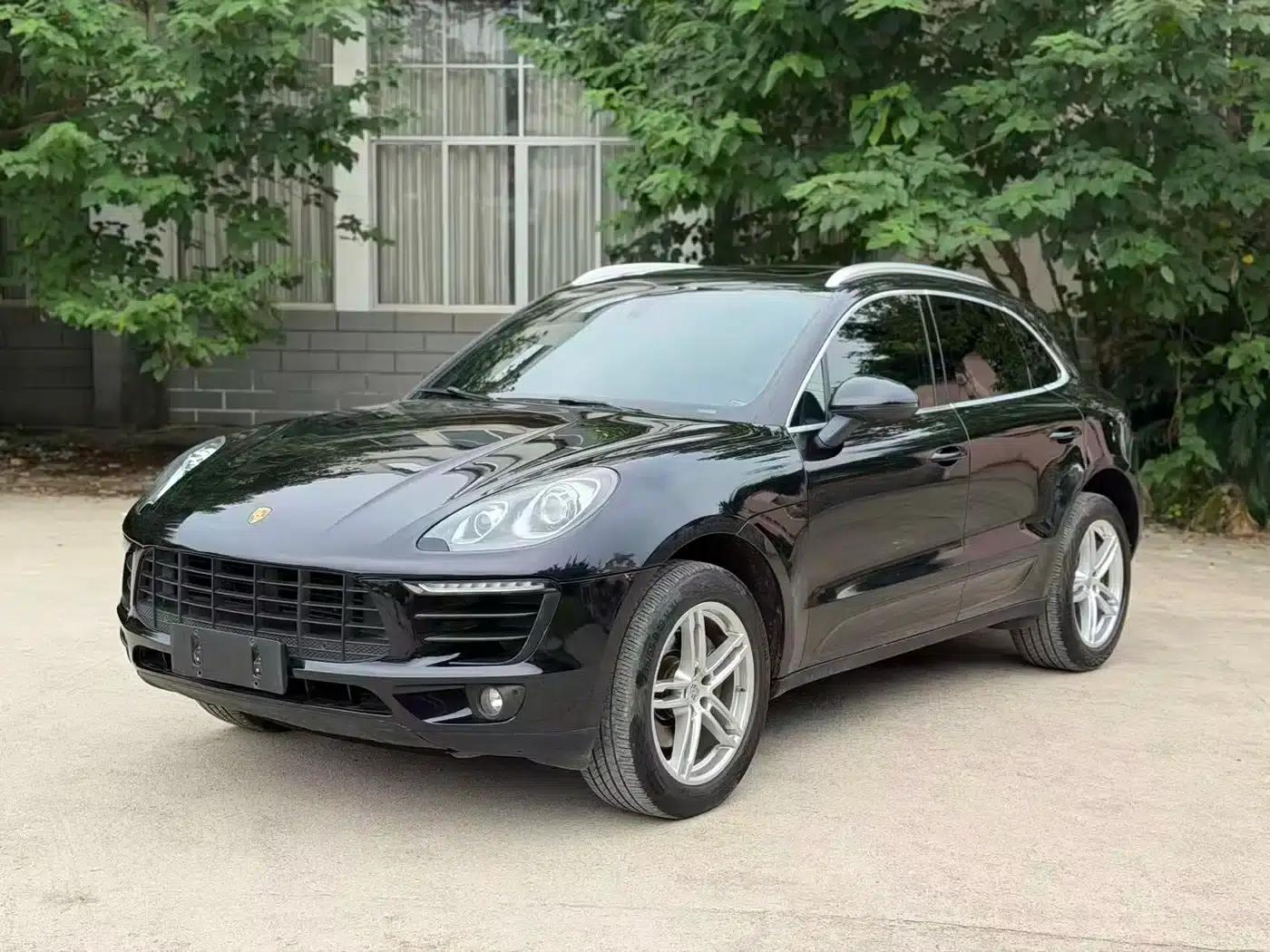 2016 Macan 2.0T — миниатюра 1