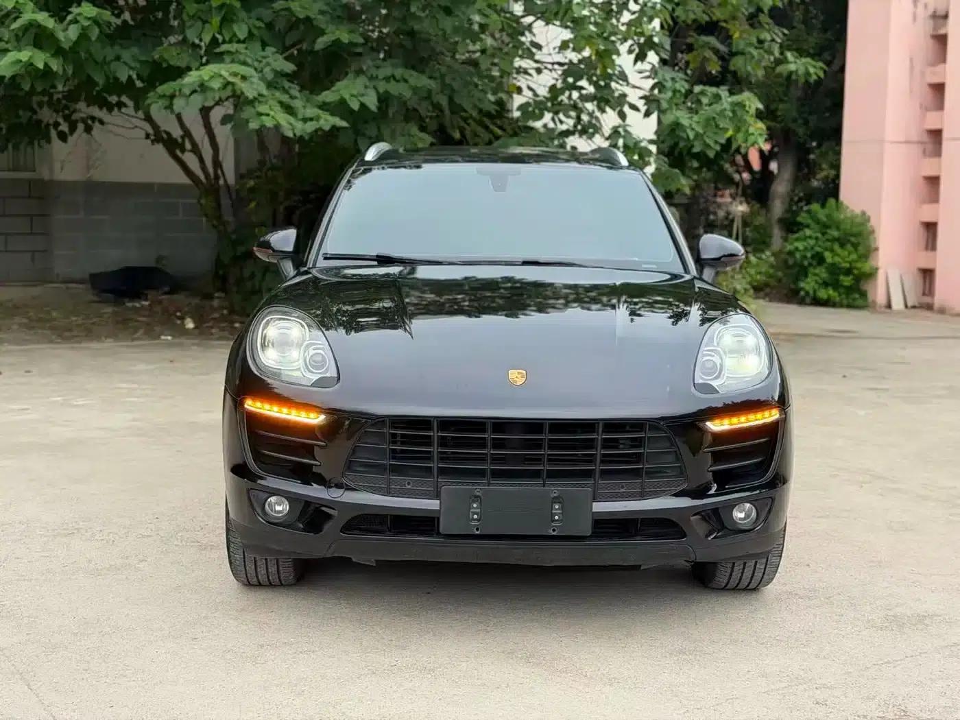 2016 Macan 2.0T — миниатюра 2