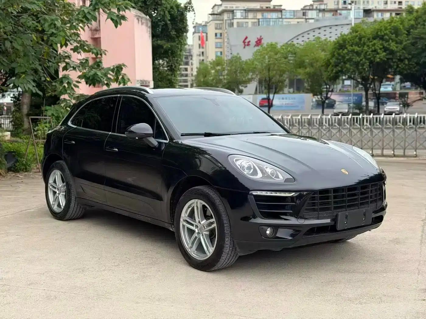 2016 Macan 2.0T — миниатюра 3