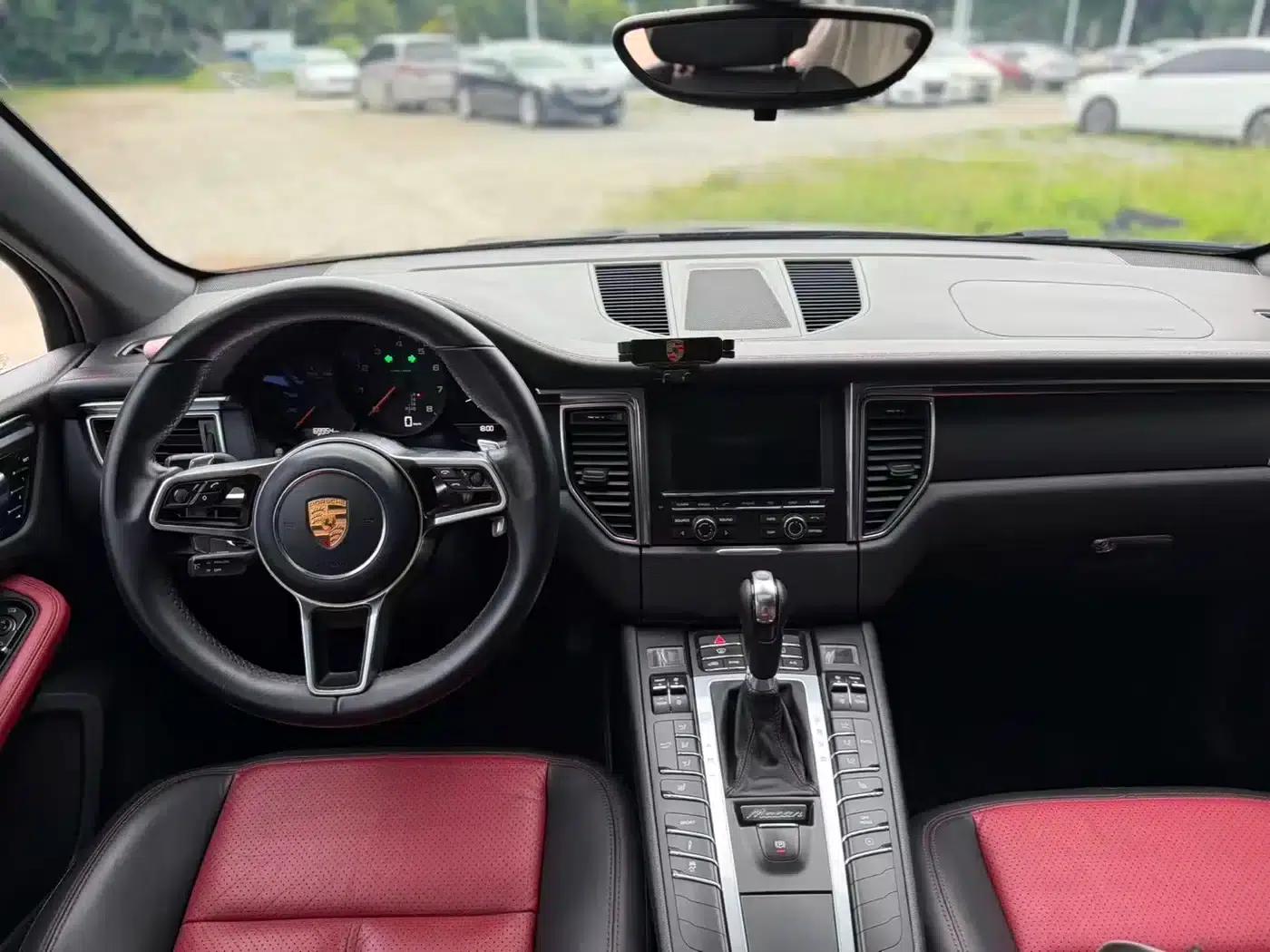 2016 Macan 2.0T — миниатюра 9