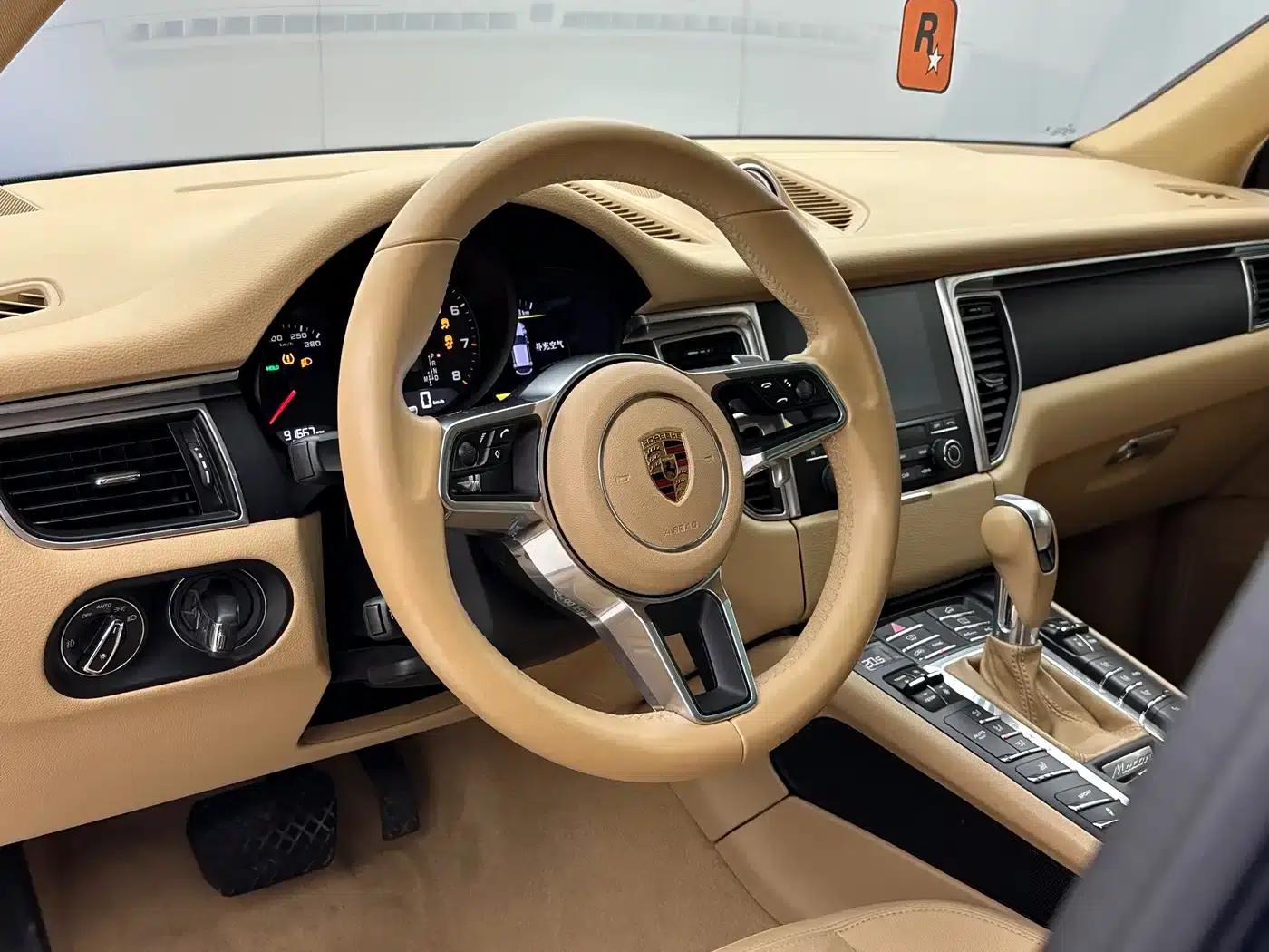 2017 Macan 2.0T — миниатюра 11