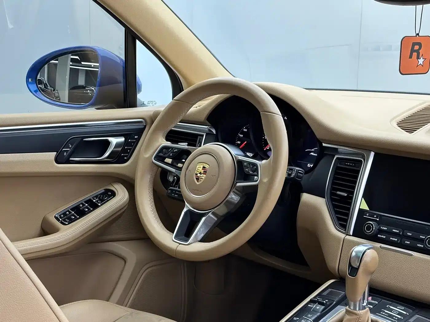 2017 Macan 2.0T — миниатюра 15