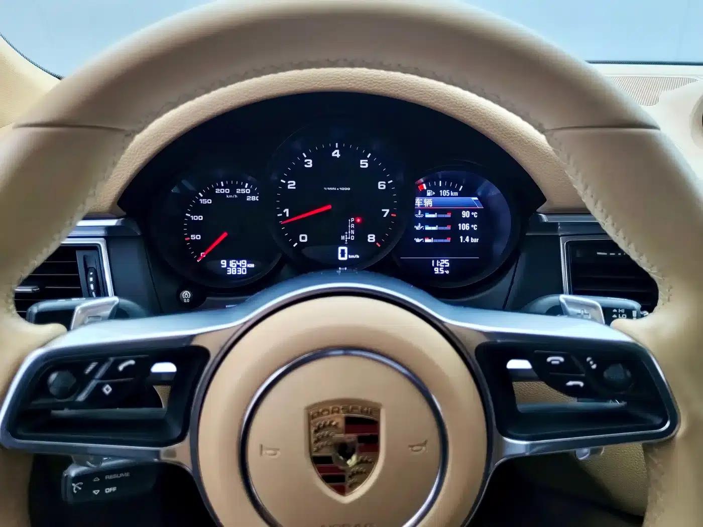 2017 Macan 2.0T — миниатюра 21