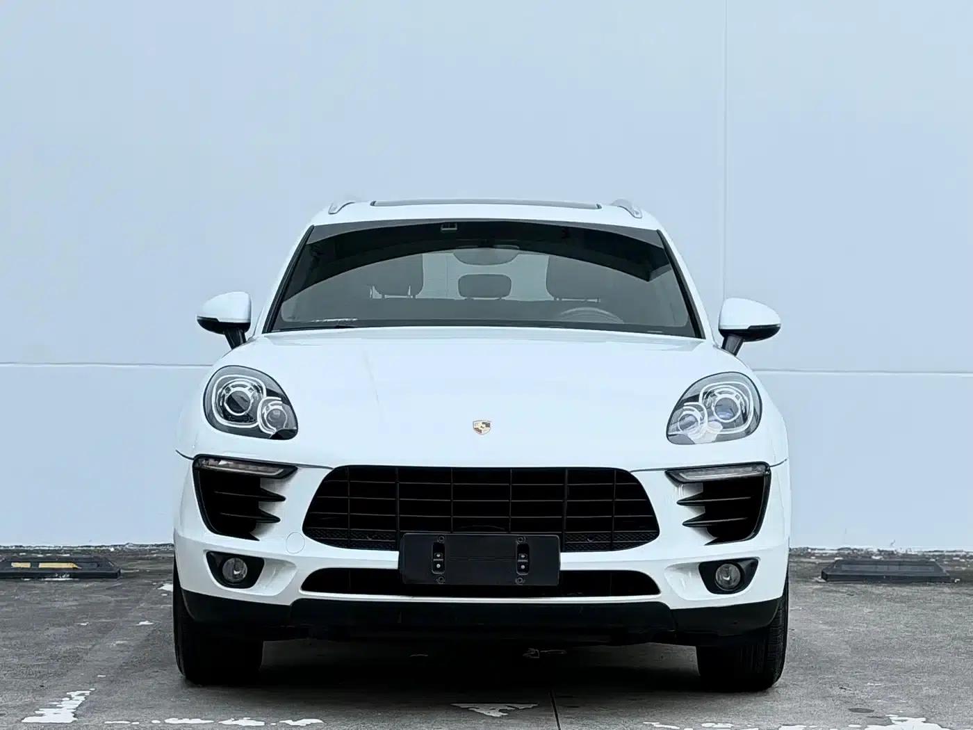 2014 Macan 2.0T — миниатюра 2