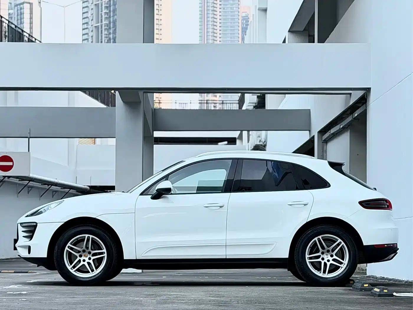 2014 Macan 2.0T — миниатюра 3