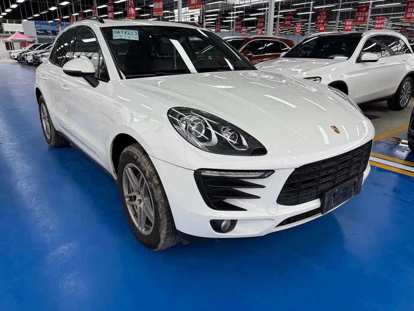 2017 Macan 2.0T — миниатюра 3
