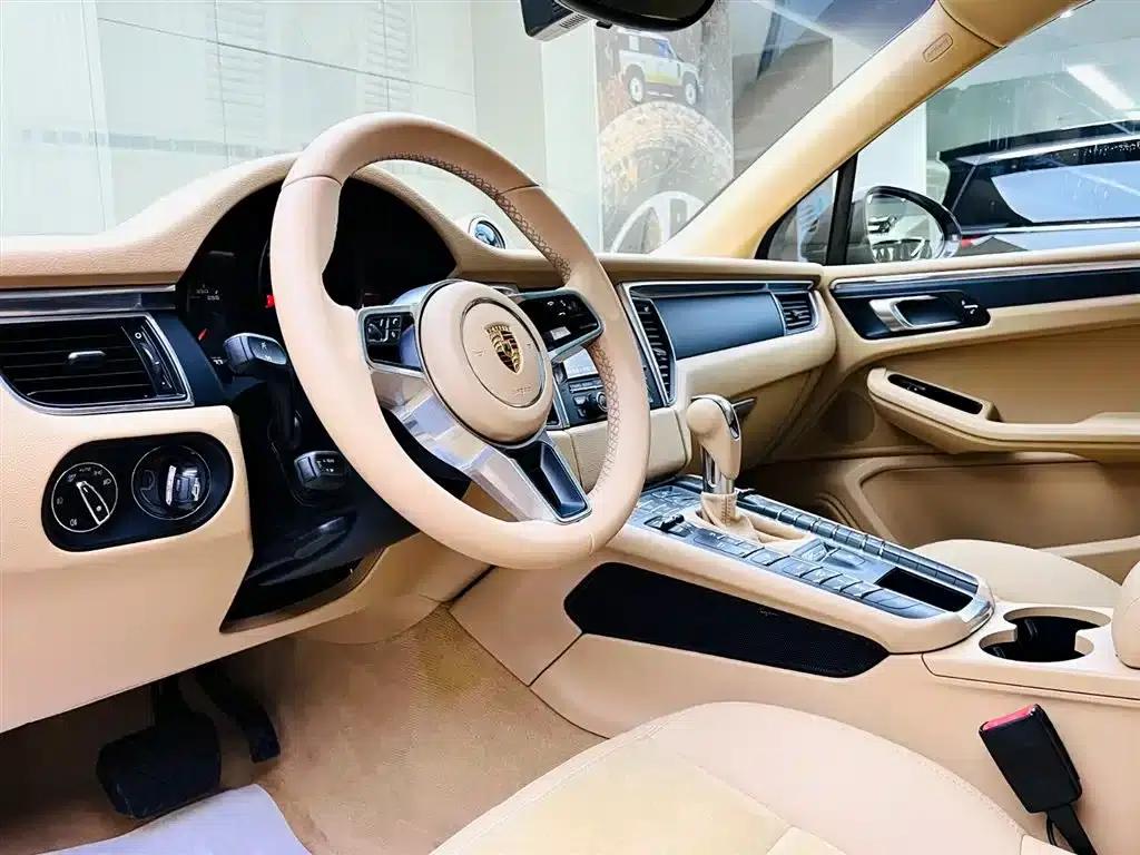 2014 Macan 2.0T — миниатюра 8