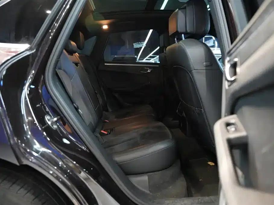 2017 Macan 2.0T — миниатюра 22