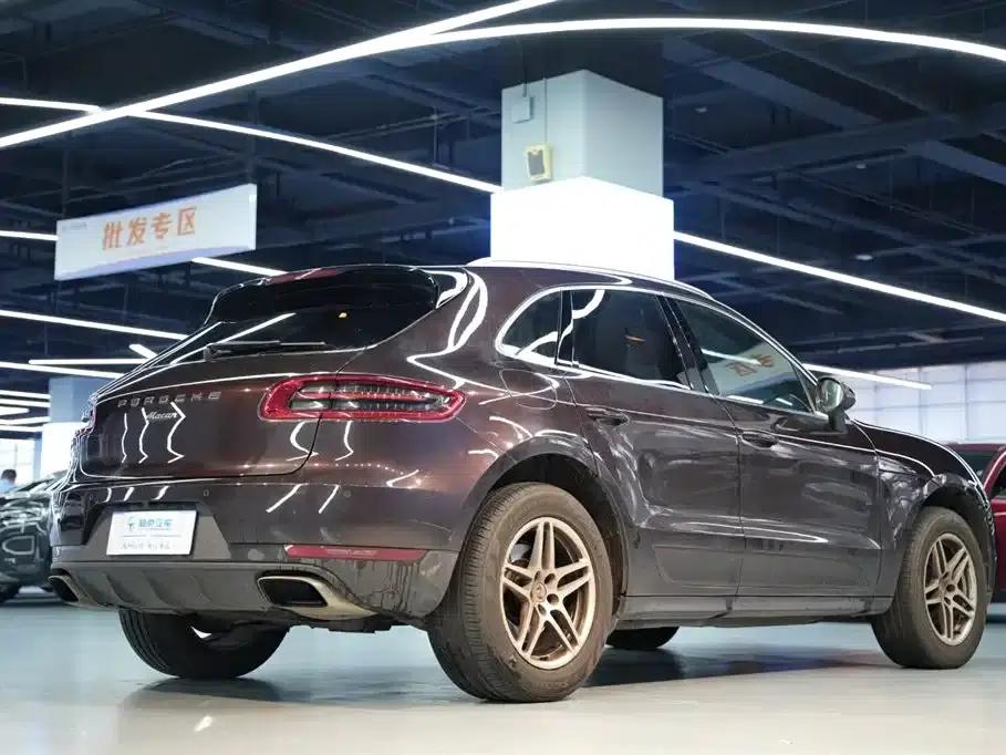 2017 Macan 2.0T — миниатюра 25