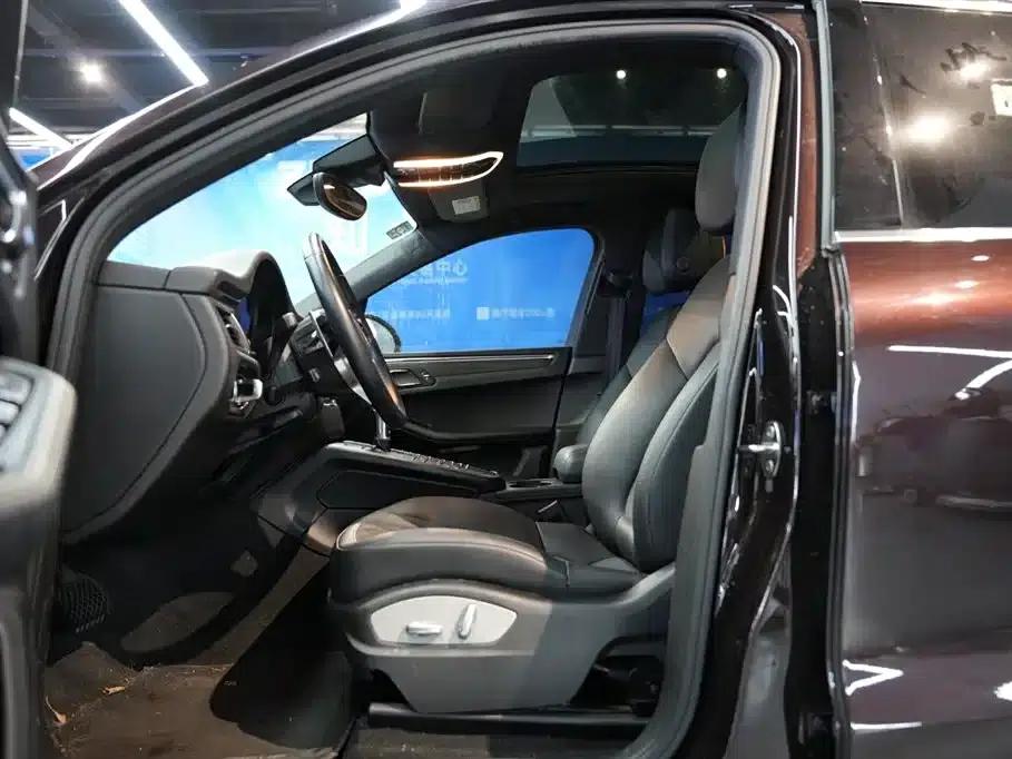 2017 Macan 2.0T — миниатюра 4
