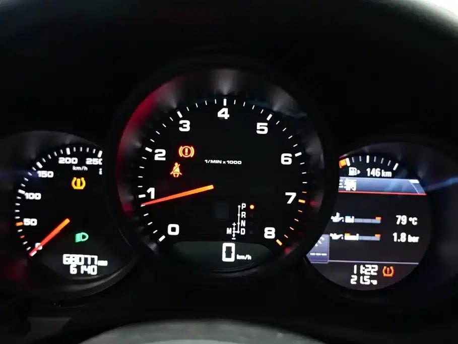 2017 Macan 2.0T — миниатюра 6