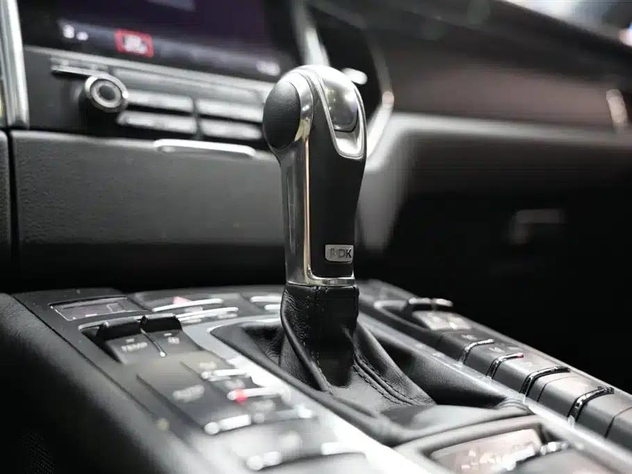 2017 Macan 2.0T — миниатюра 9
