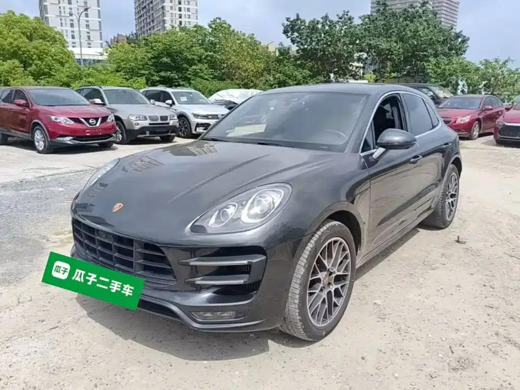 2017 Macan Turbo 3.6T — миниатюра 1