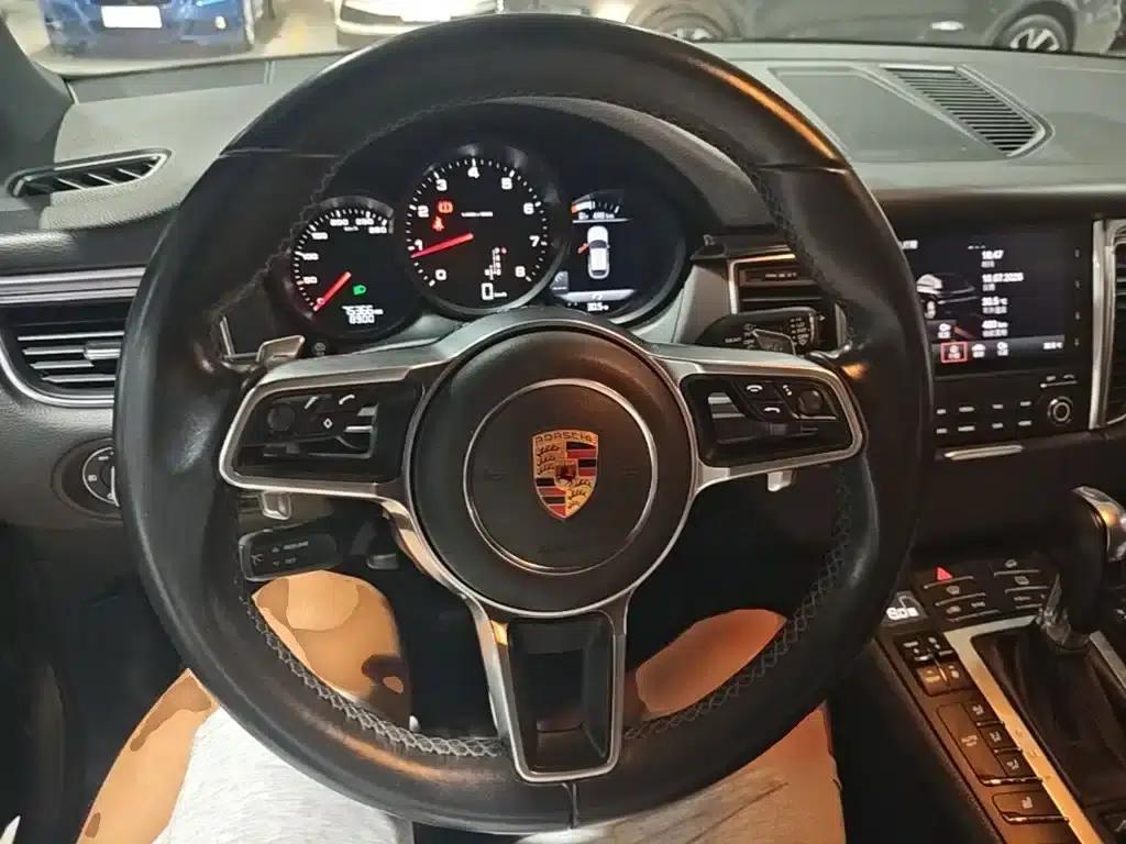 2017 Macan 2.0T — миниатюра 11