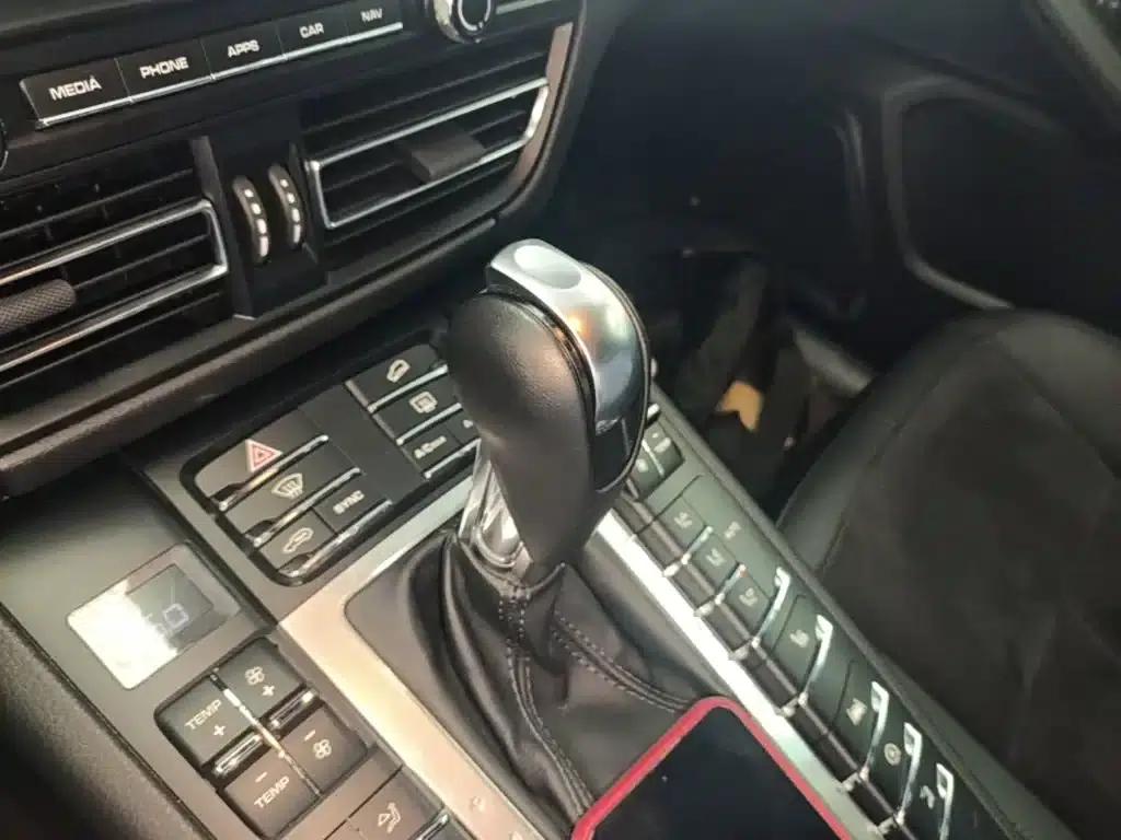 2021 Macan 2.0T — миниатюра 14