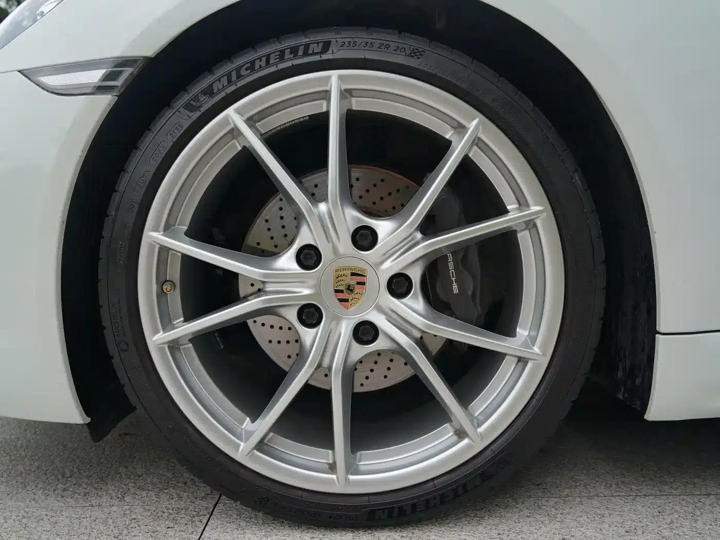 Porsche 718 Cayman 2022 2.0T — миниатюра 13