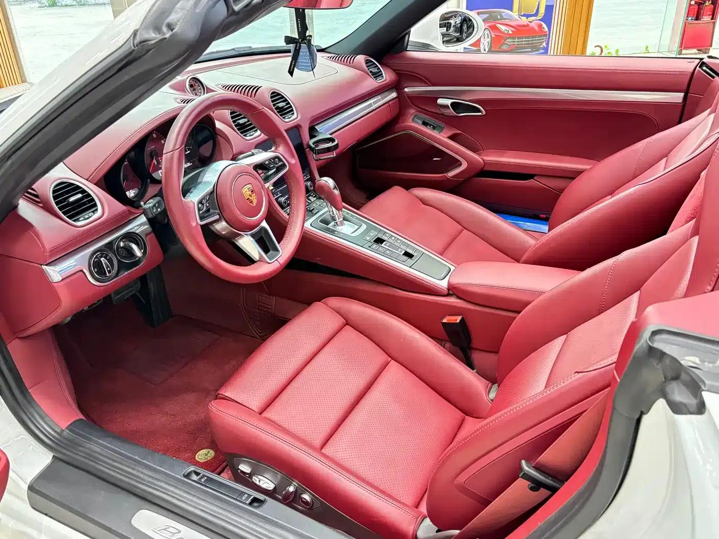 2022 Porsche 718 Boxster 2.0T — миниатюра 12