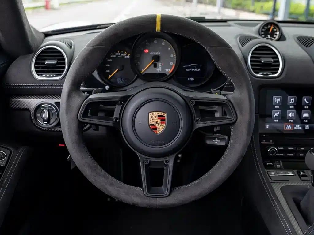 Porsche 718 2022 Cayman GT4 RS 4.0L — миниатюра 12