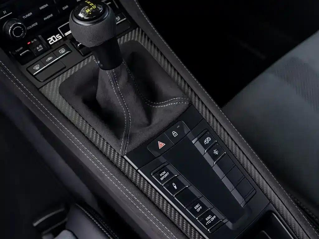 Porsche 718 2022 Cayman GT4 RS 4.0L — миниатюра 16