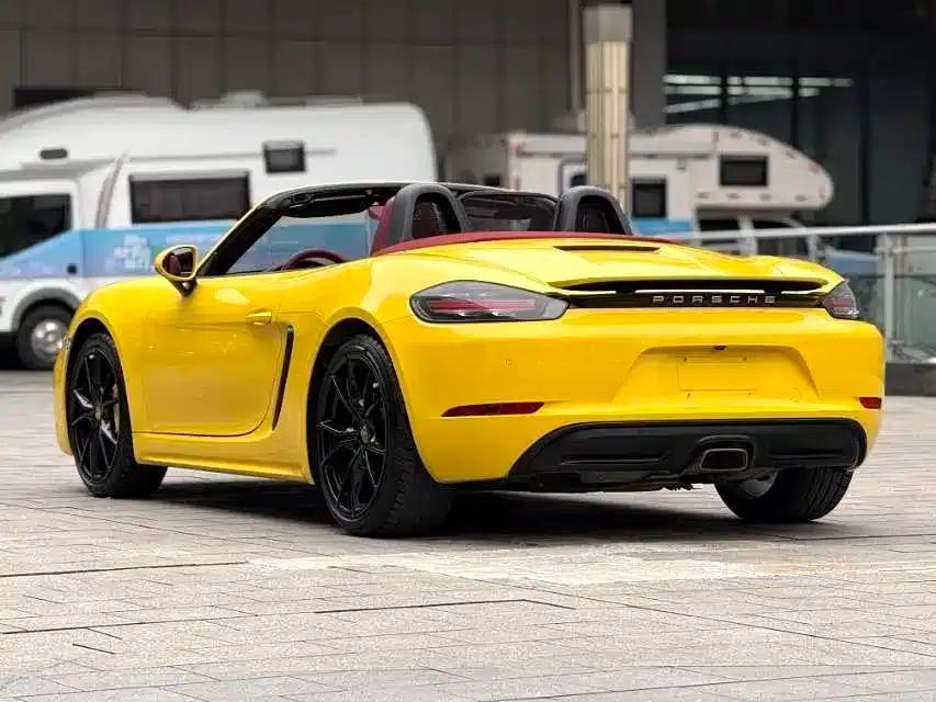 2022 Porsche 718 Boxster 2.0T — миниатюра 13