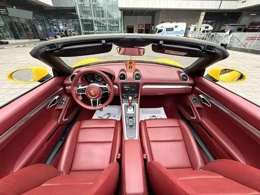 2022 Porsche 718 Boxster 2.0T — миниатюра 7