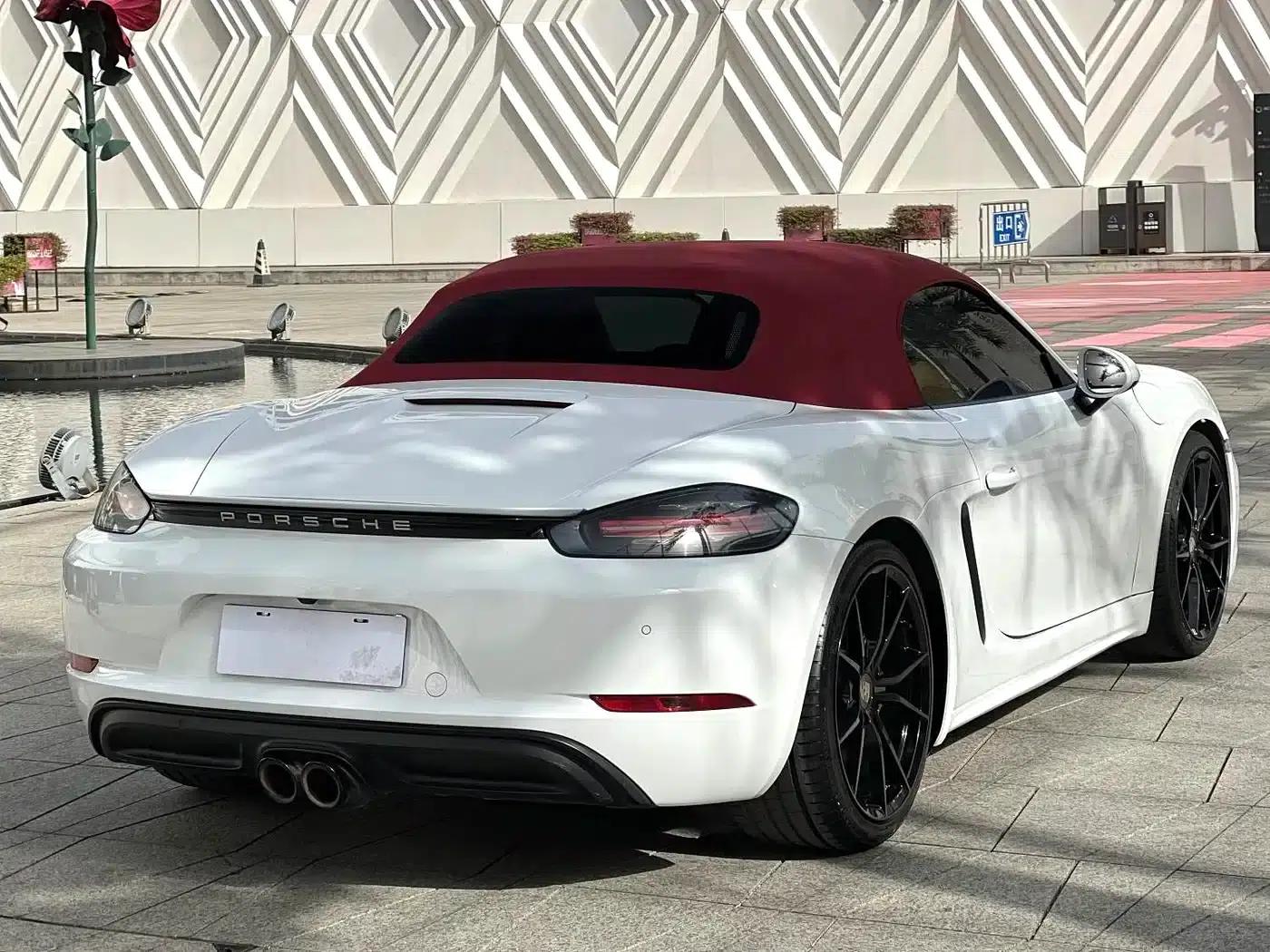 2020 Porsche 718 Boxster 2.0T — миниатюра 5
