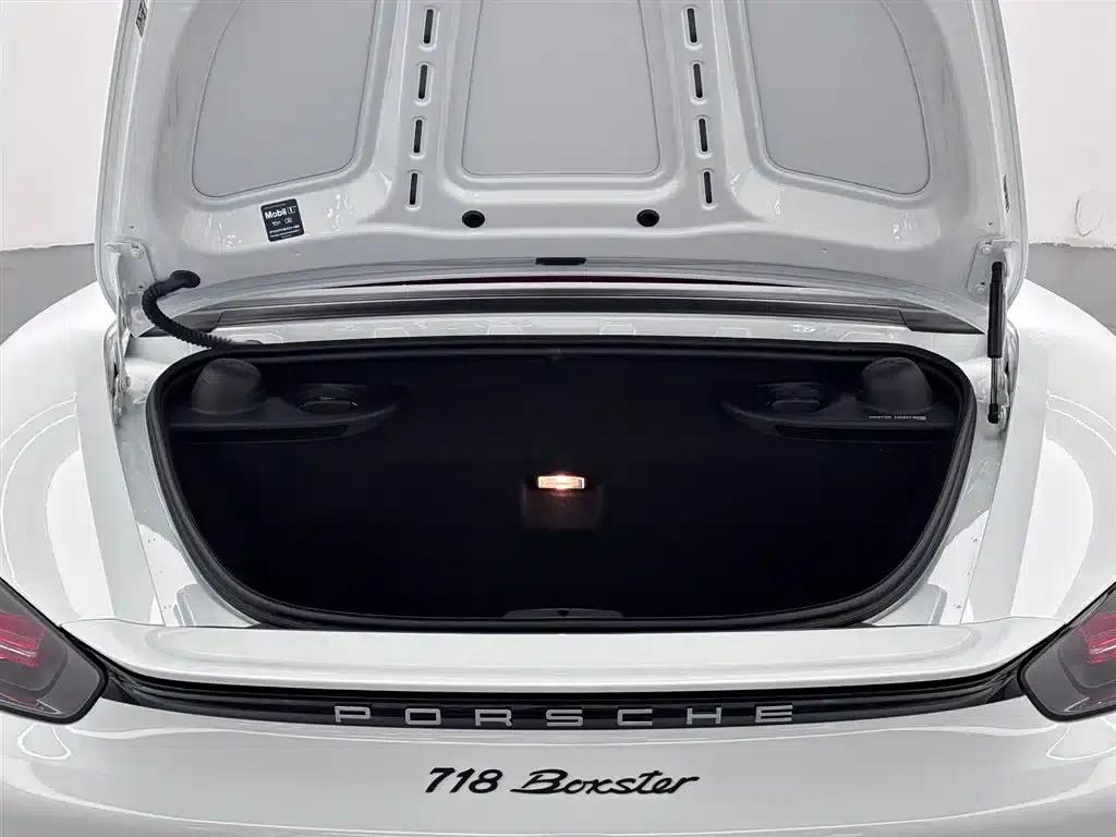 2023 Porsche 718 Boxster Style Edition 2.0T — миниатюра 11
