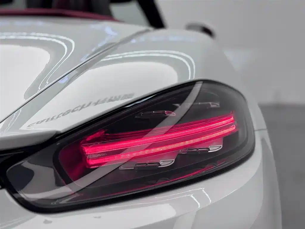 2023 Porsche 718 Boxster Style Edition 2.0T — миниатюра 10