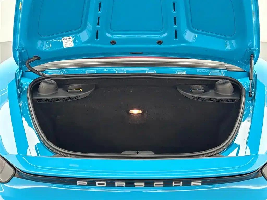 2020 Porsche 718 Boxster 2.0T — миниатюра 14