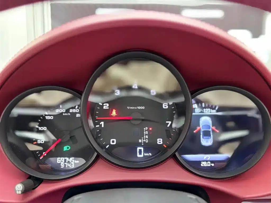 2020 Porsche 718 Boxster 2.0T — миниатюра 24