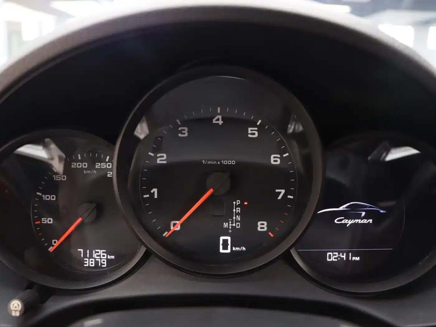 Porsche 718 Cayman 2016 2.0T — миниатюра 6
