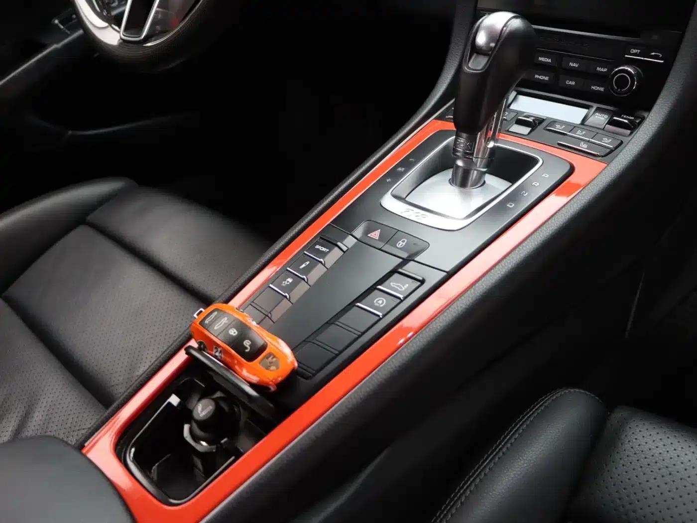 Porsche 718 Cayman 2016 2.0T — миниатюра 10