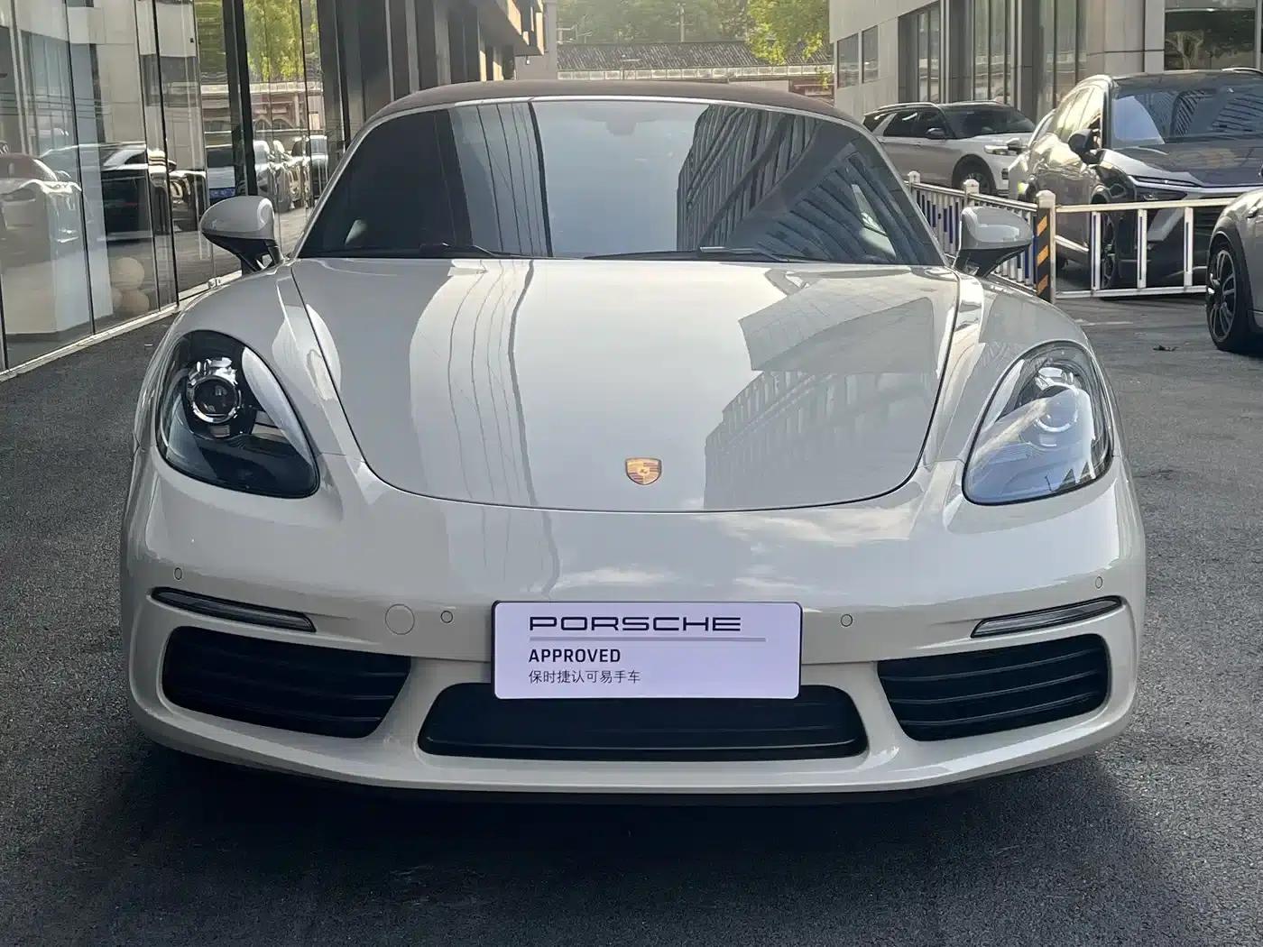 2020 Porsche 718 Boxster 2.0T — миниатюра 2