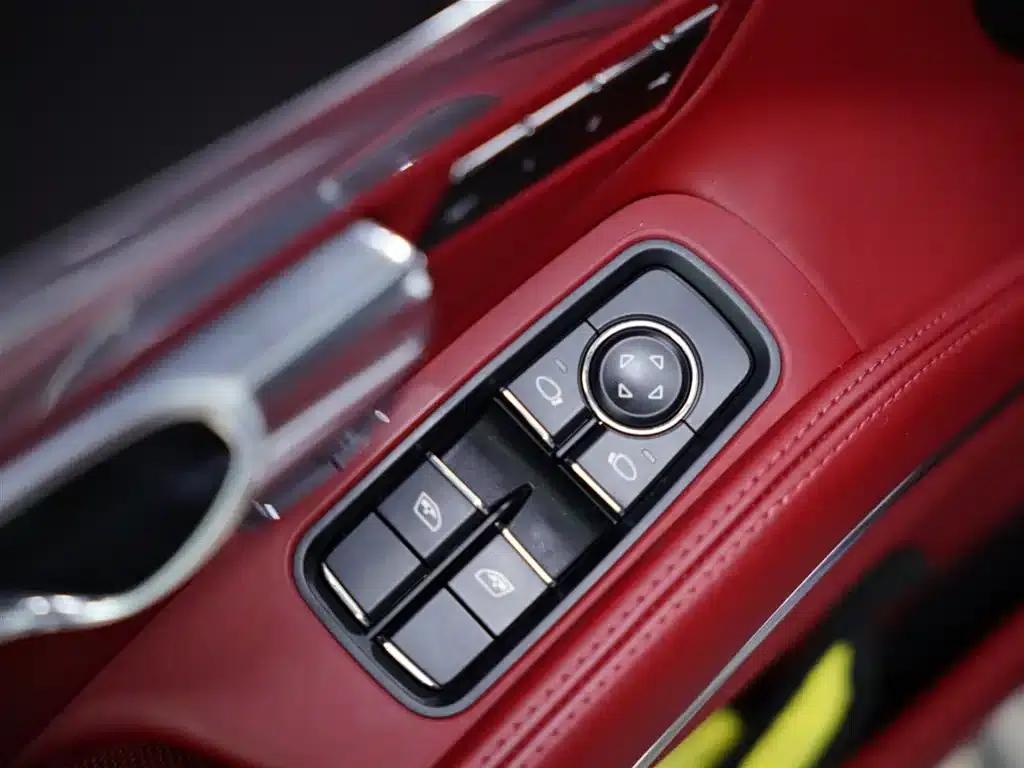 2016 Porsche 911 Carrera 4 3.0T — миниатюра 30
