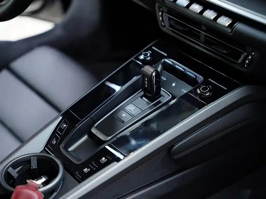 Porsche 911 2020 Carrera 3.0T — миниатюра 43