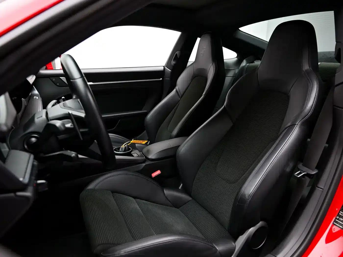 2022 Porsche 911 Carrera 4S 3.0T — миниатюра 9