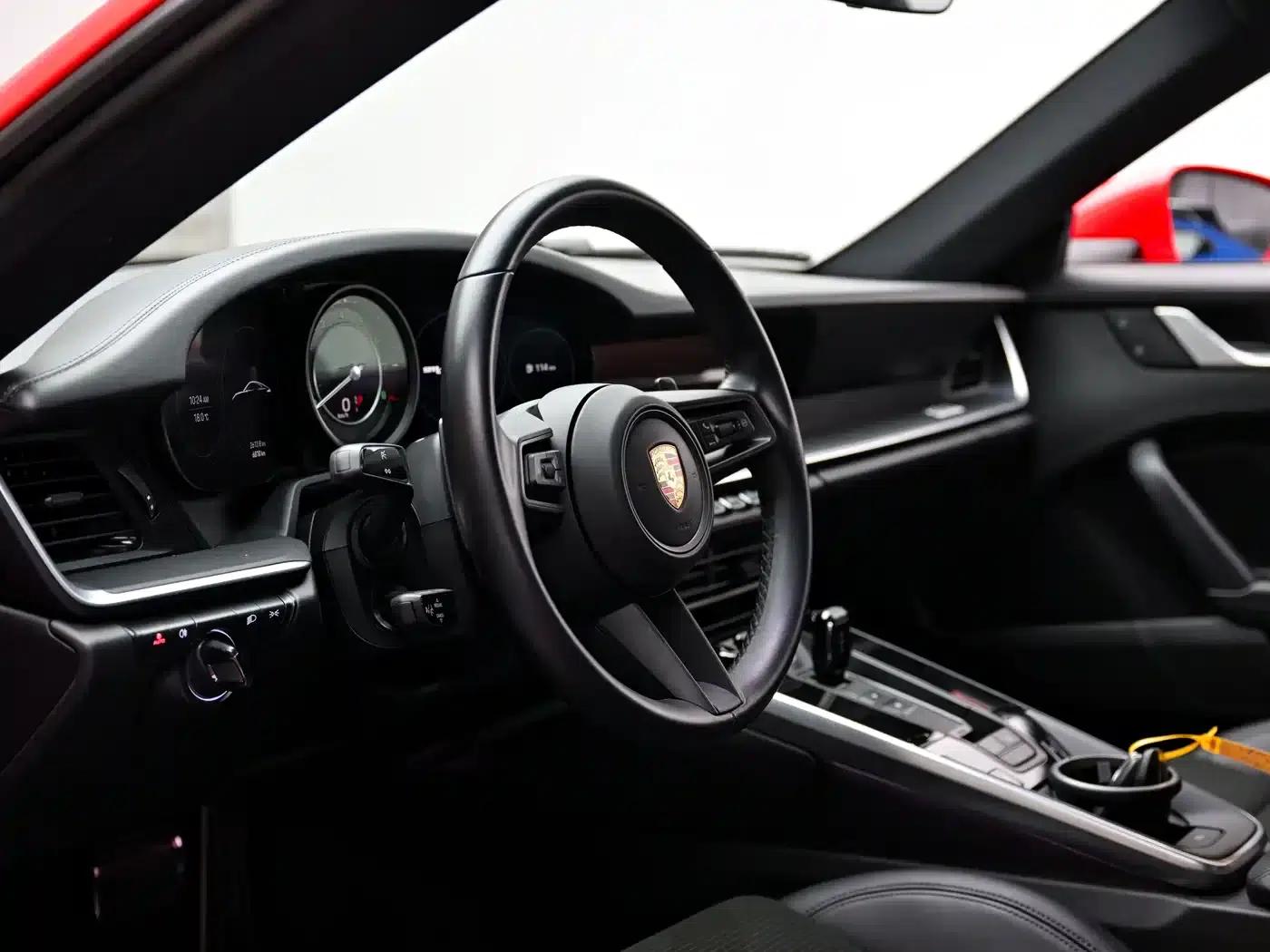 2022 Porsche 911 Carrera 4S 3.0T — миниатюра 10
