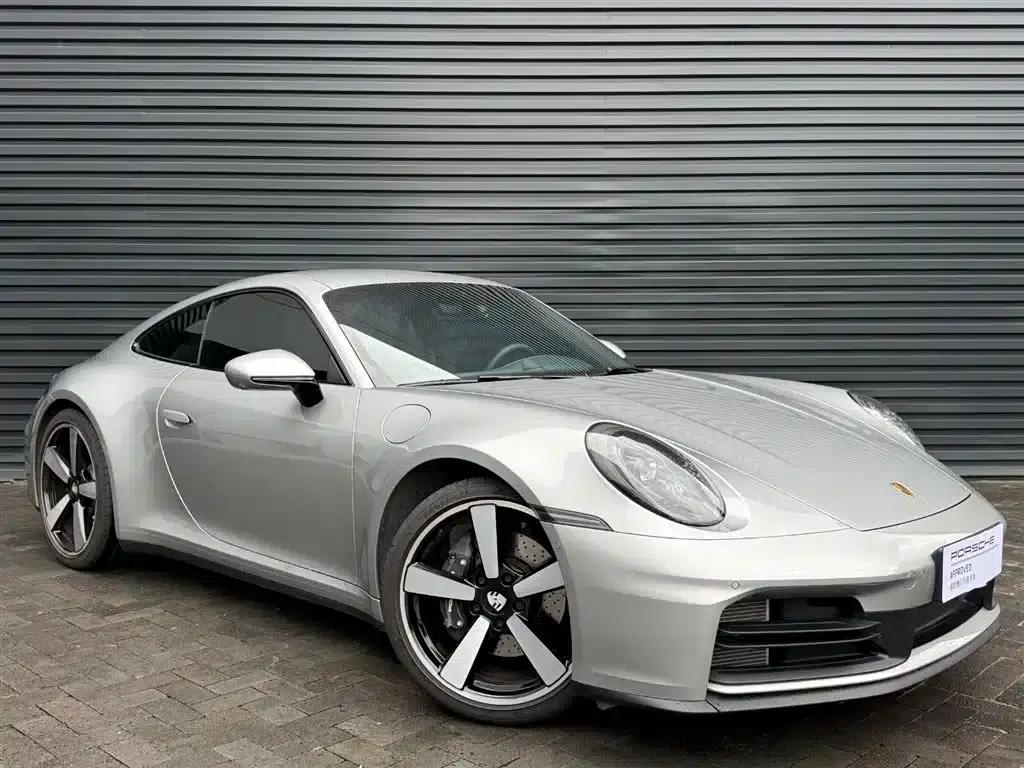 2025 Porsche 911 Carrera 3.0T — миниатюра 2