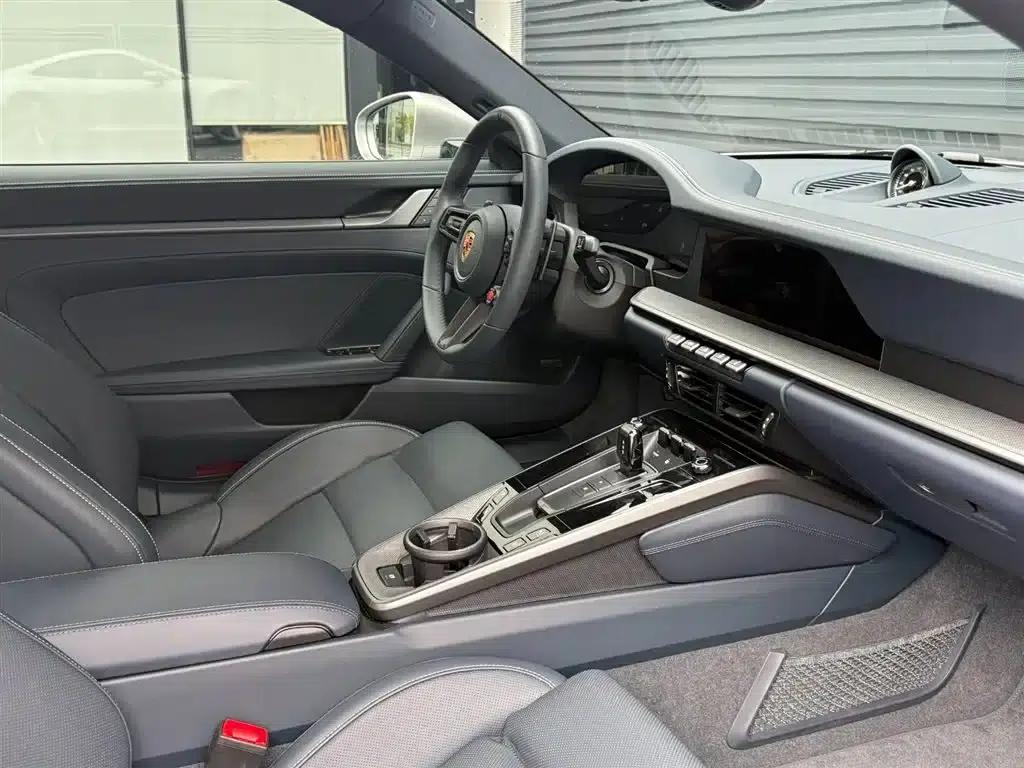 2025 Porsche 911 Carrera 3.0T — миниатюра 7