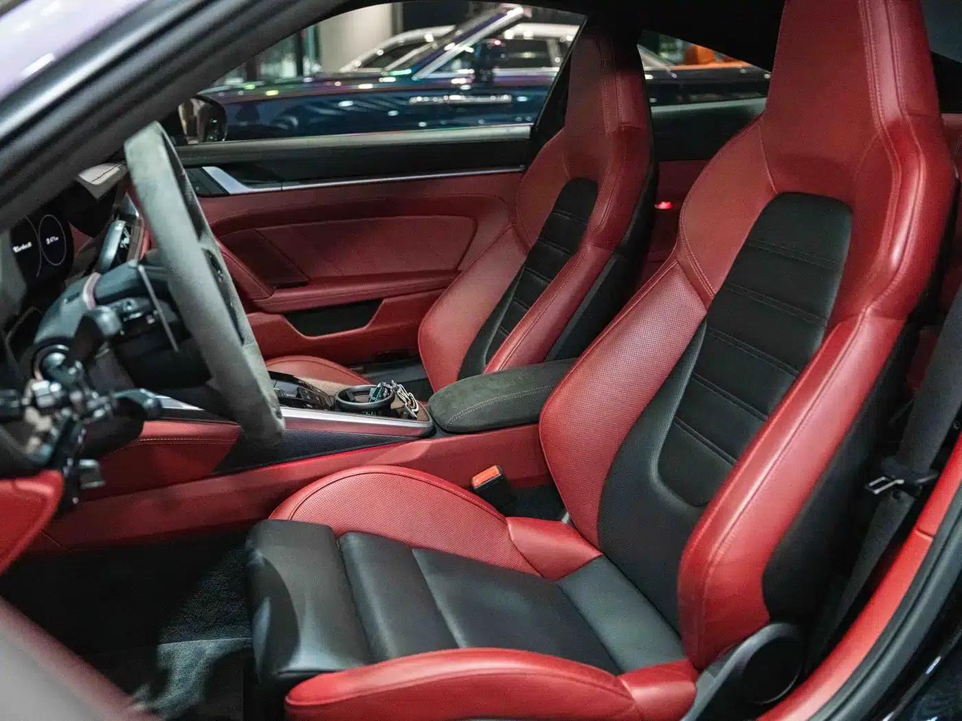 2022 Porsche 911 Turbo S 3.7T — миниатюра 20