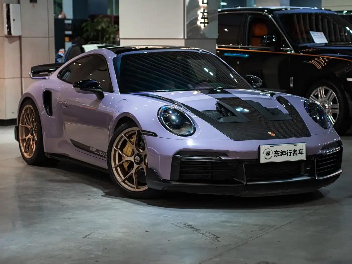 2022 Porsche 911 Turbo S 3.7T — миниатюра 3