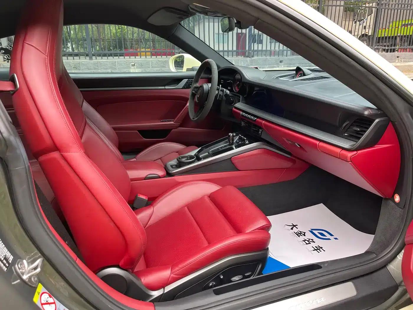 Porsche 911 2020 Carrera 3.0T — миниатюра 12
