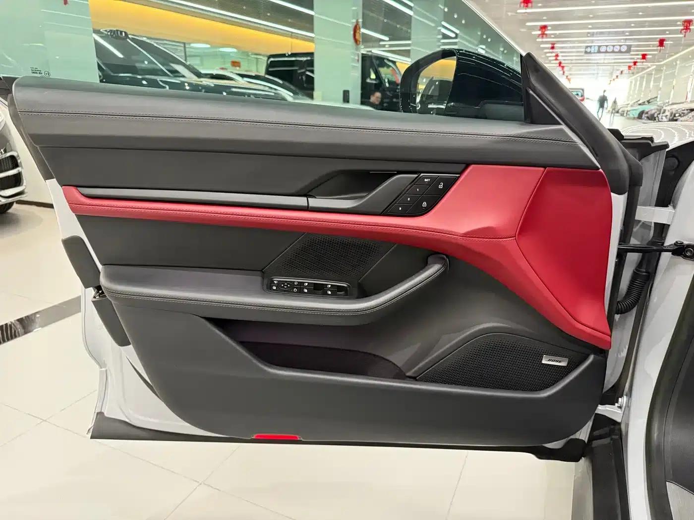 2022 Taycan Facelift Taycan 4S — миниатюра 13