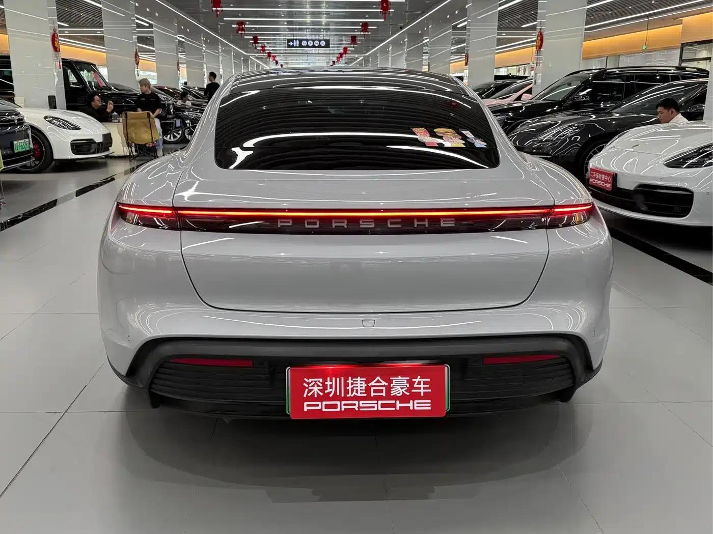 2022 Taycan Facelift Taycan 4S — миниатюра 5