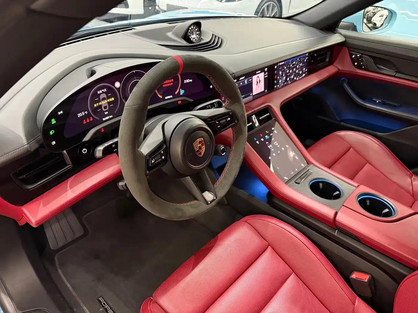 2020 Taycan — миниатюра 8