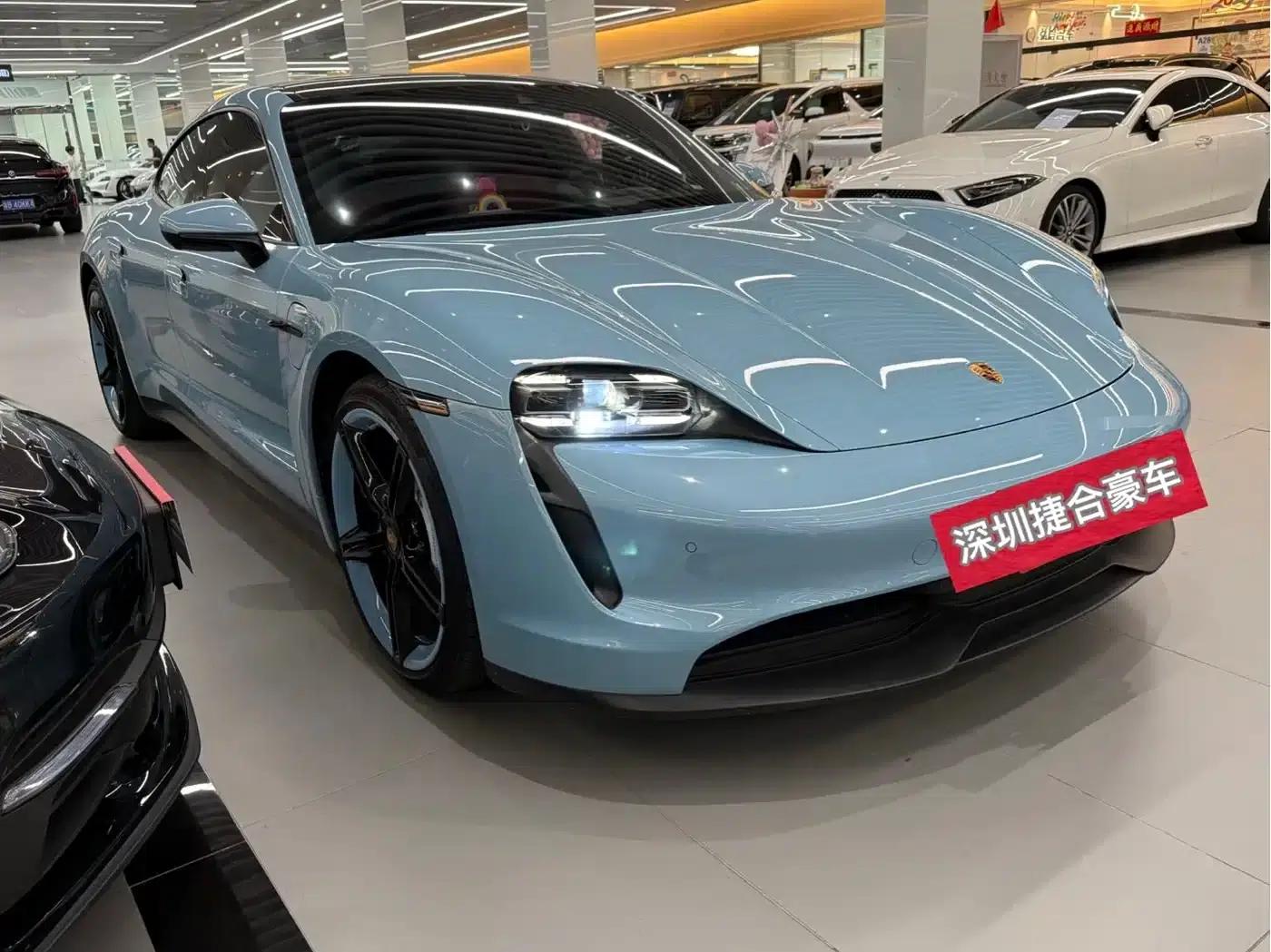 2022 Taycan 4S — миниатюра 3